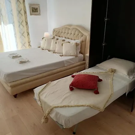 Luxury Πανσιόν